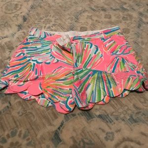 Lilly Pulitzer size 8 Buttercup shorts EUC